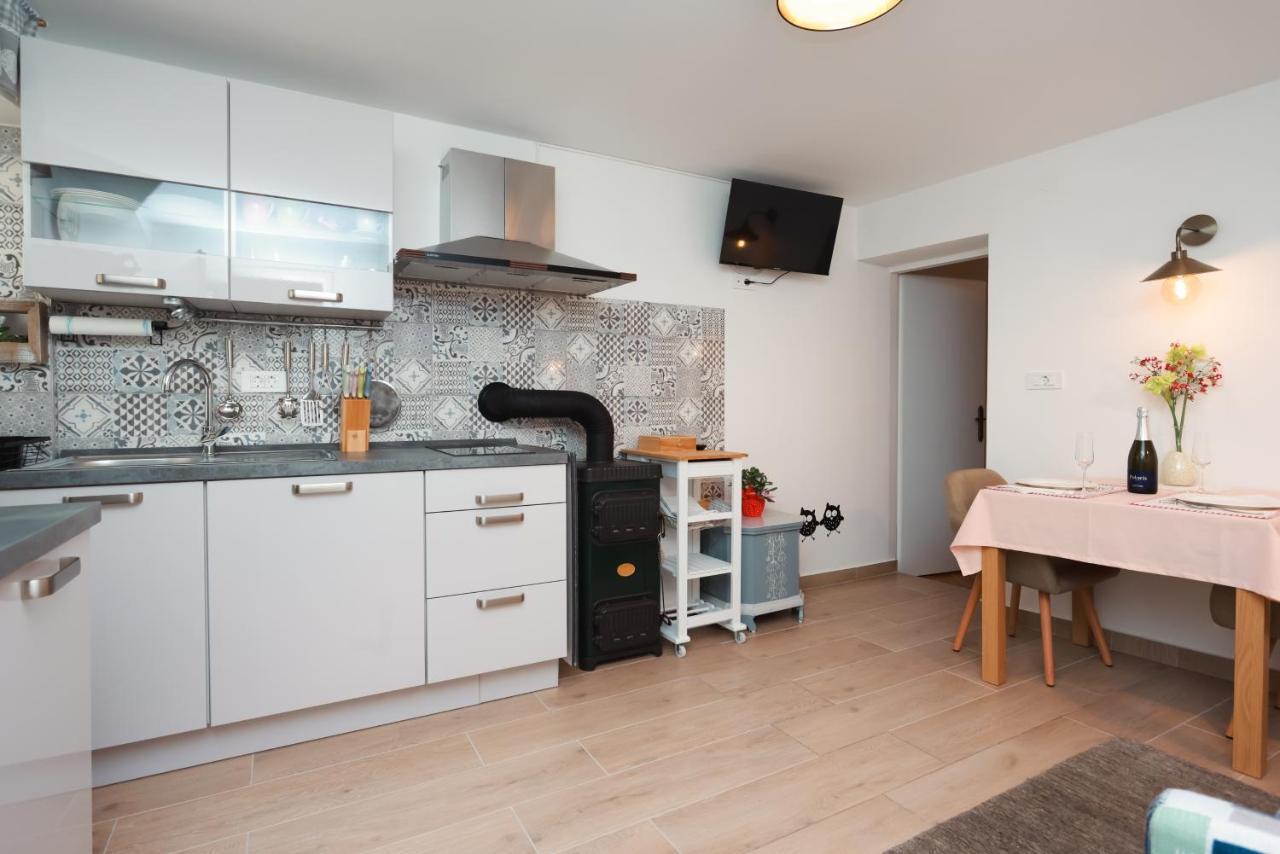 Apartmani Nad Voltun Kastav Exterior foto